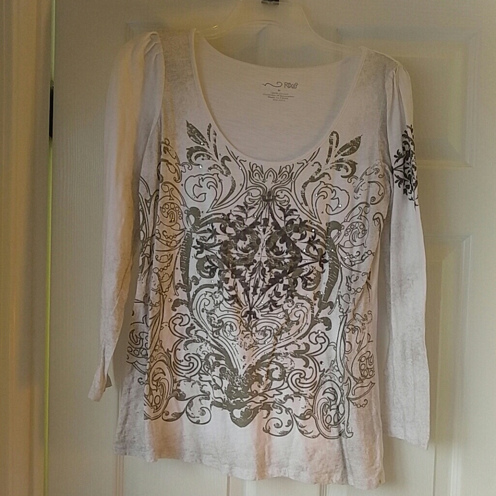Long sleeve shirt